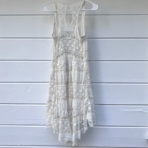 Beautiful Mid-length Light Cream Lace Dress - Picture 7 of 7